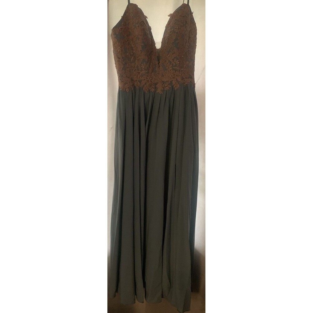 prom/Bridesmaids Dress Mist and Buff Color  Lace top Sz 14 long.Ashley Justin